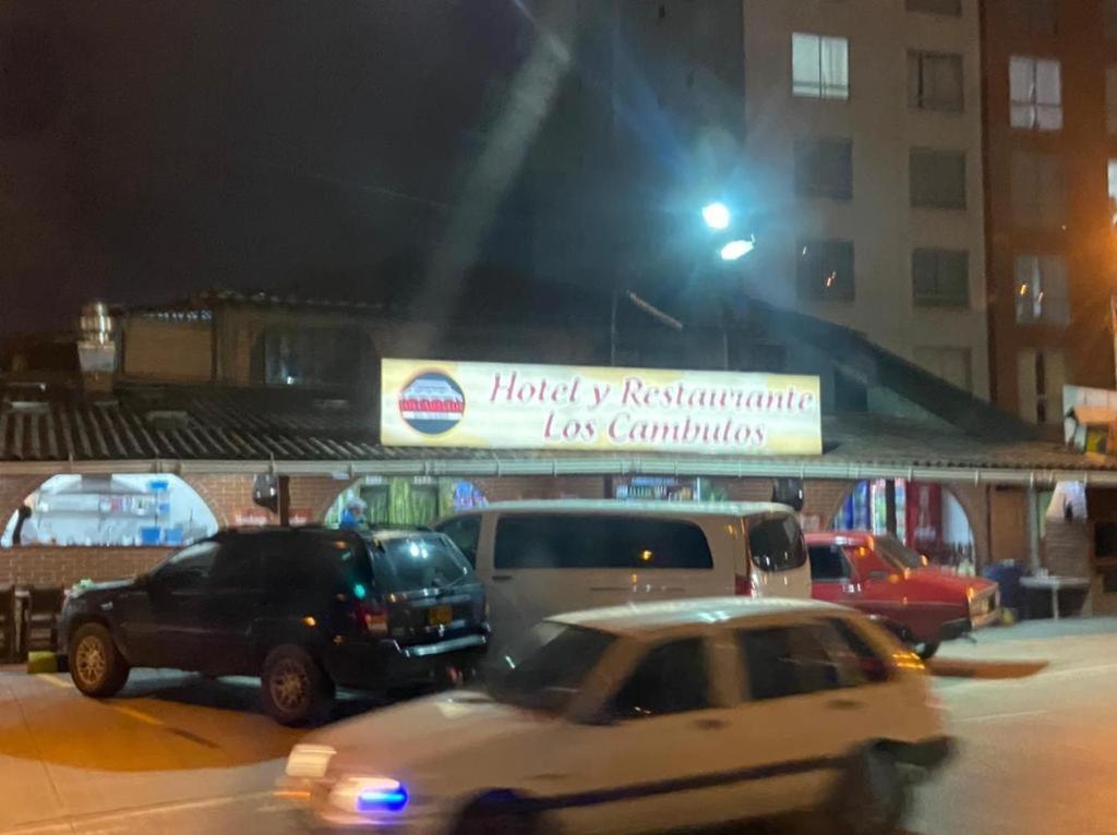 Hotel Cambulos مانيزاليس المظهر الخارجي الصورة