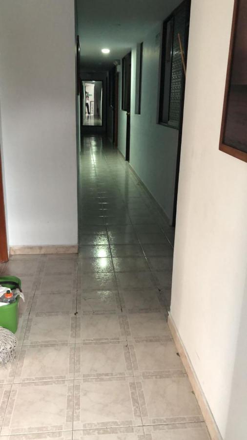 Hotel Cambulos مانيزاليس المظهر الخارجي الصورة