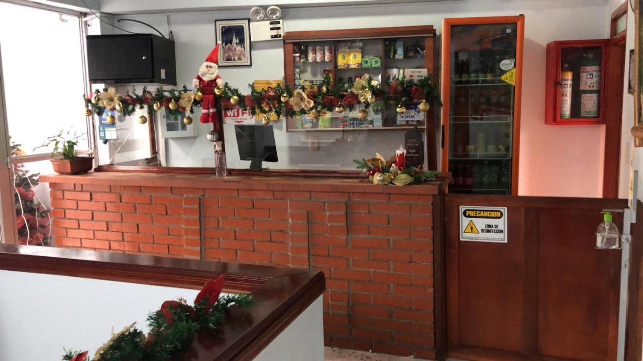 Hotel Cambulos مانيزاليس المظهر الخارجي الصورة